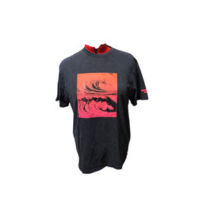 American Eagle tidal wave graphic short sleeve tee, size large